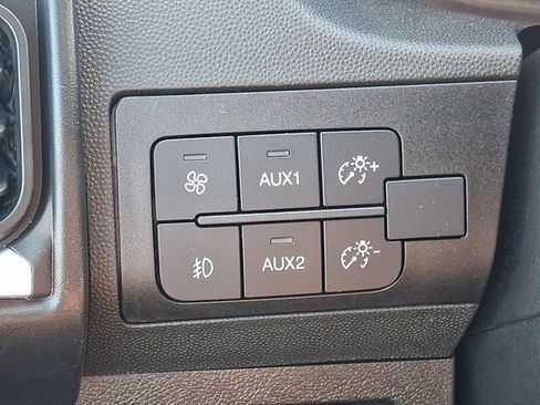 Used 2025 RAM ProMaster 1500 w/ Quick Order Package 22G SLT image 27