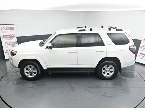 Used 2020 Toyota 4Runner SR5 image 30