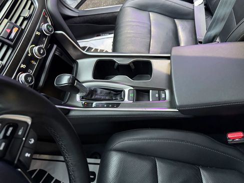 Used 2019 Honda Accord EX-L image 9