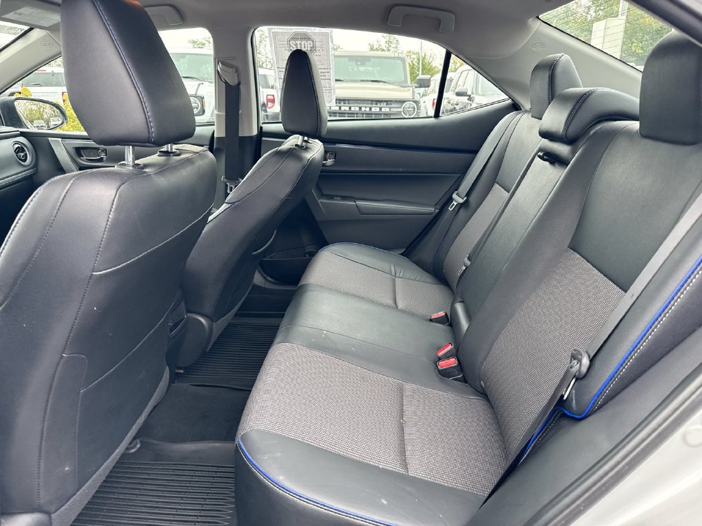 Used 2019 Toyota Corolla SE FWD image 22