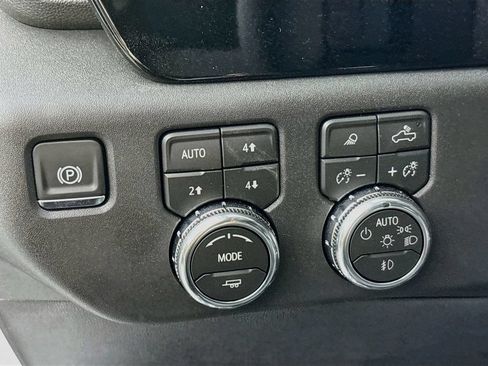 New 2026 GMC Sierra 1500 SLT w/ SLT Premium Plus Package AWD/4WD image 10
