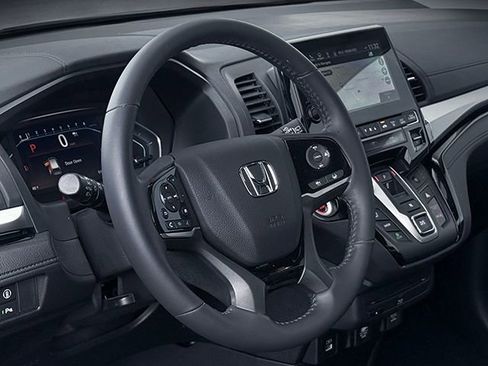 Certified 2026 Honda Odyssey Touring image 25