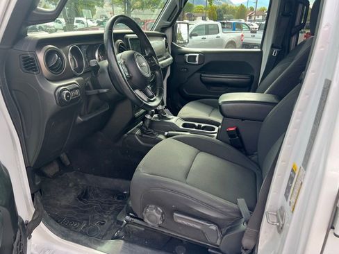 Used 2020 Jeep Wrangler Unlimited Willys image 23