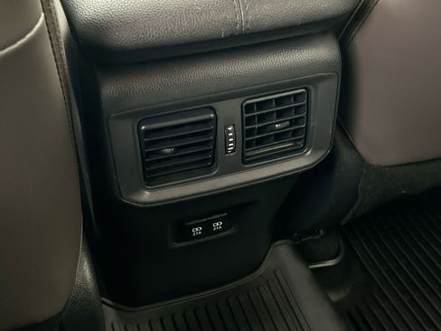 Used 2019 Toyota RAV4 Adventure image 19