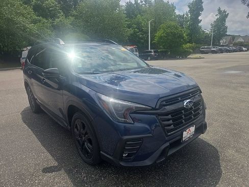 Used 2023 Subaru Ascent Onyx Edition Limited AWD/4WD image 2