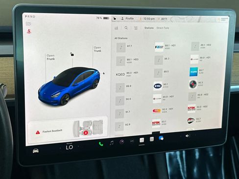 Used 2021 Tesla Model 3 Standard Range Plus image 19