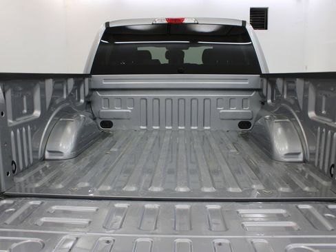 Used 2020 Ford F150 XLT image 27