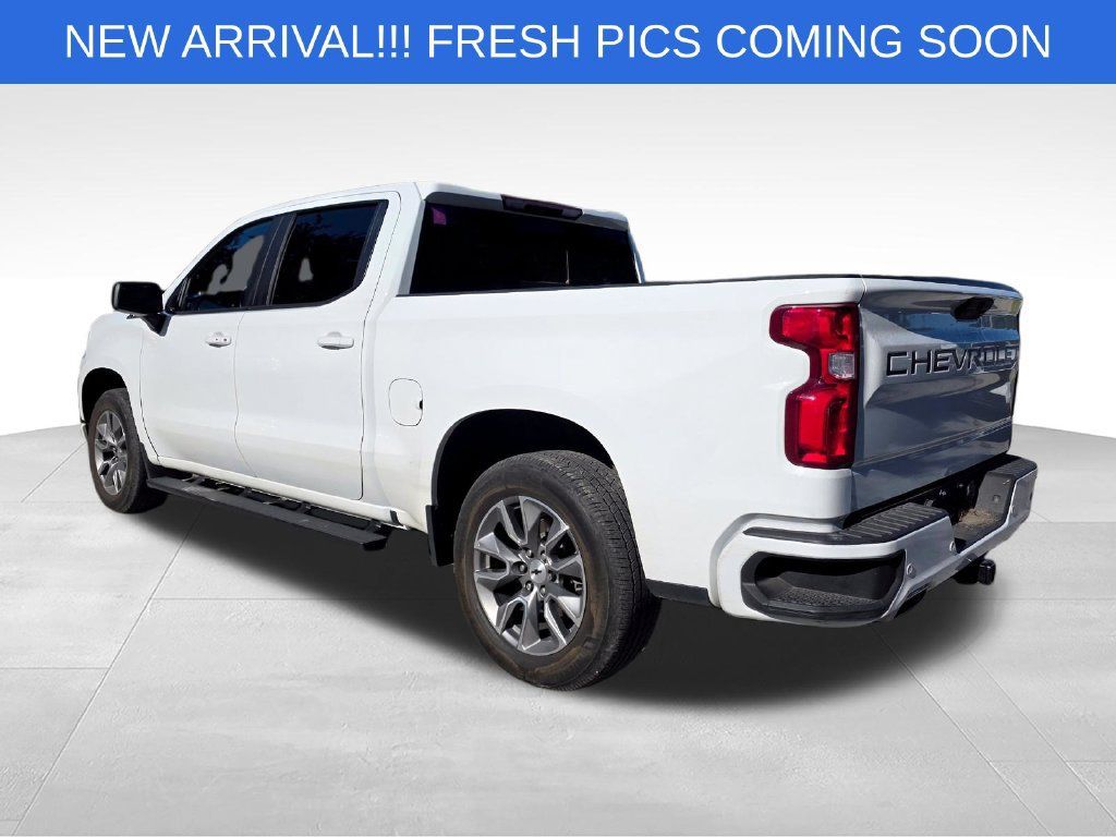 Used 2021 Chevrolet Silverado 1500 RST AWD/4WD image 5