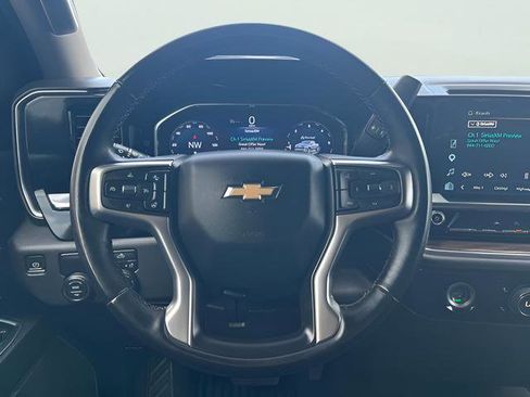 Used 2024 Chevrolet Silverado 1500 LT RWD image 16