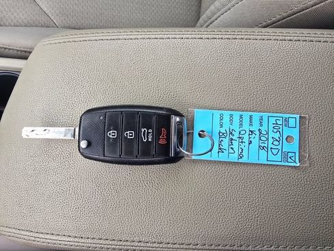Used 2018 Kia Optima LX FWD image 25