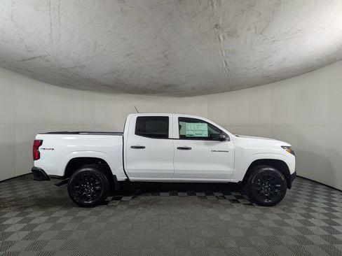 New 2026 Chevrolet Colorado W/T w/ WT Custom Package AWD/4WD image 6