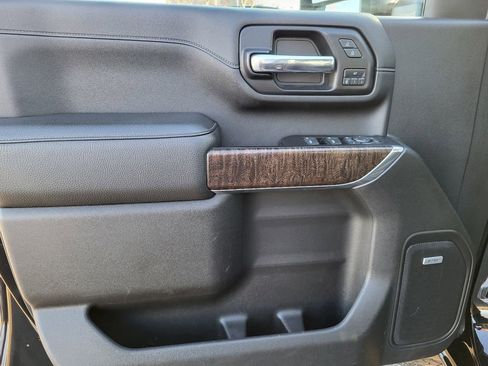 Used 2020 GMC Sierra 2500 Denali w/ Denali Ultimate Package image 26