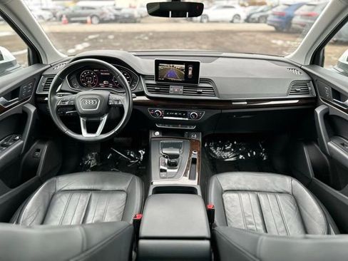 Used 2018 Audi Q5 2.0T Premium Plus w/ Premium Plus Package image 18