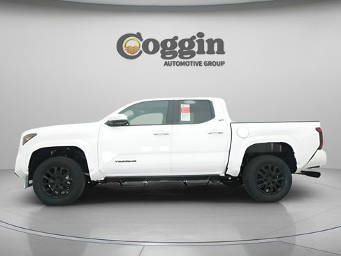 New 2026 Toyota Tacoma SR5 AWD/4WD image 8