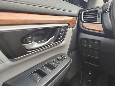 Used 2022 Honda CR-V Touring image 31