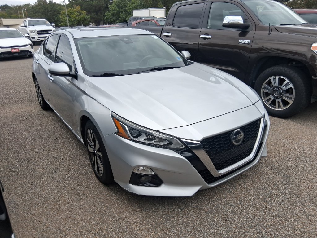 Used 2019 Nissan Altima 2.5 SL FWD image 3