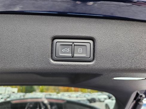 New 2025 Audi Q5 Premium image 22