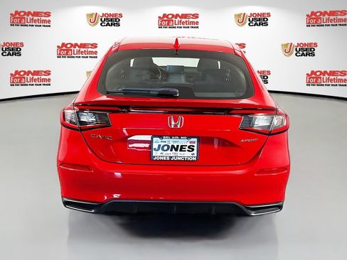Used 2025 Honda Civic Sport image 13