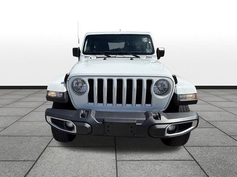Used 2023 Jeep Wrangler Unlimited Sahara AWD/4WD image 32