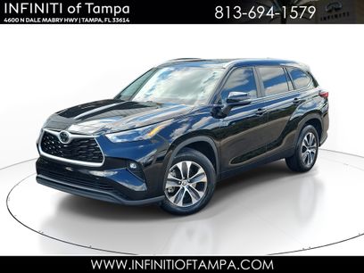 Used 2023 Toyota Highlander XLE