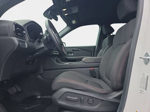 Certified 2023 Honda Pilot Sport image 12