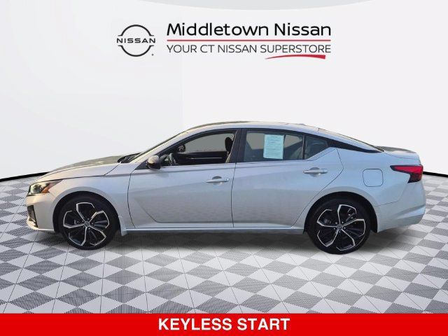Certified 2023 Nissan Altima 2.5 SR AWD/4WD image 7