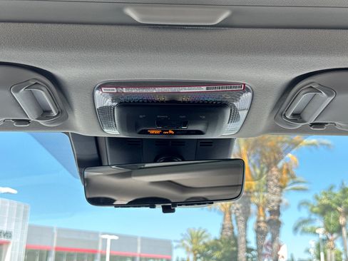 New 2027 Toyota Prius Limited FWD image 25
