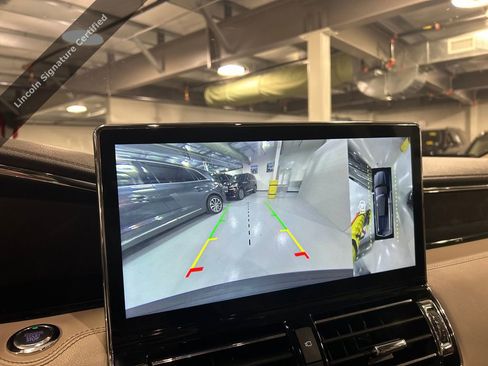 Used 2022 Lincoln Navigator L Reserve image 16