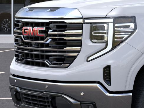 New 2026 GMC Sierra 1500 SLT w/ SLT Premium Plus Package AWD/4WD image 14