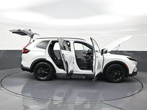 Used 2024 Honda CR-V Sport image 29