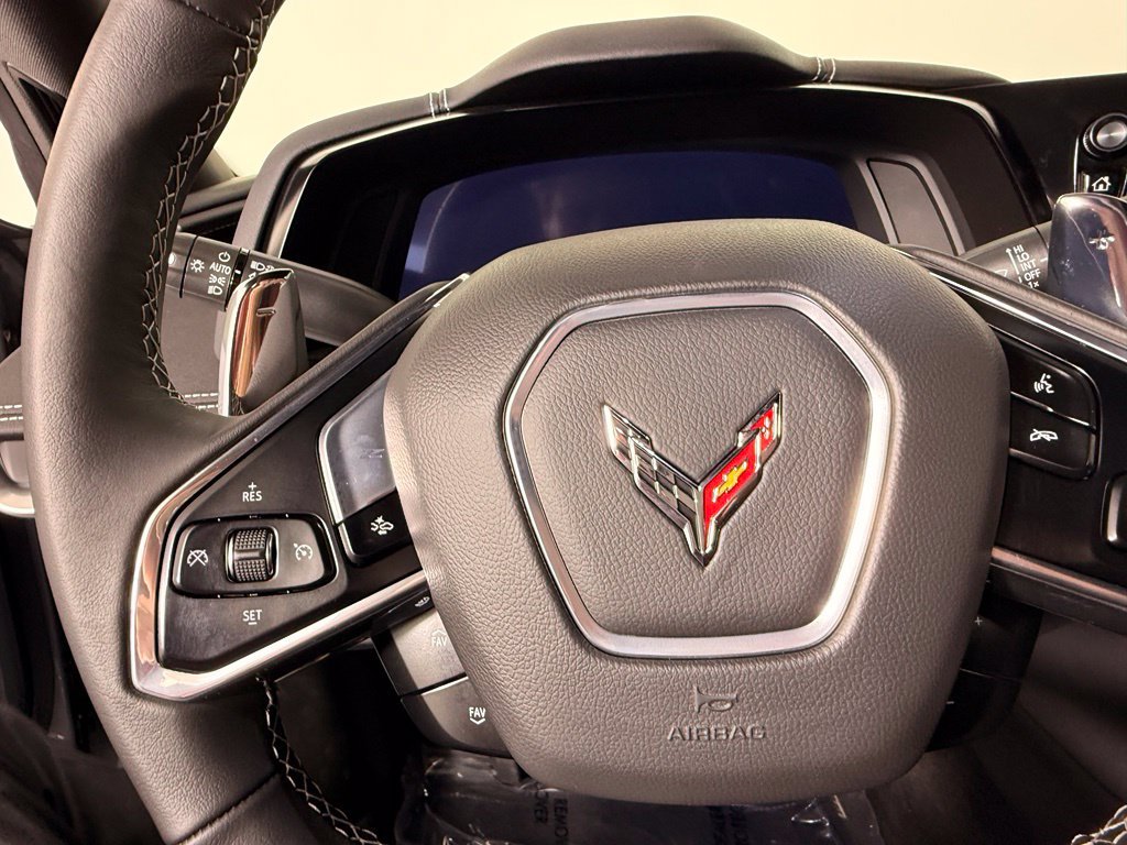 Used 2024 Chevrolet Corvette Z06 RWD image 31