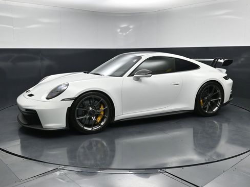 Certified 2024 Porsche 911 GT3 RWD image 1