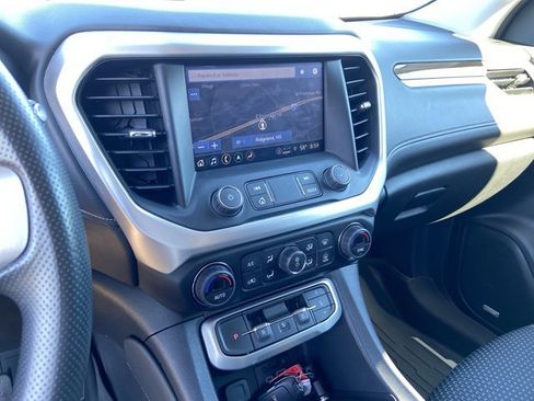 Used 2022 GMC Acadia SLE w/ Driver Convenience Package image 38