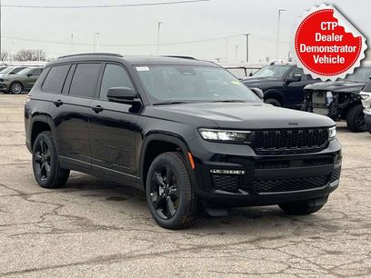 New 2025 Jeep Grand Cherokee L Limited w/ Black Appearance Package