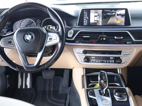 Used 2017 BMW 740i RWD image 16