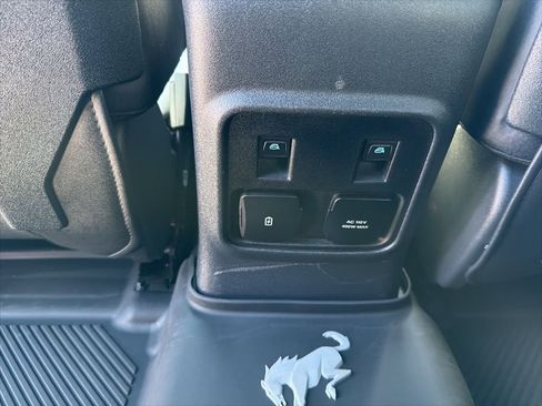 Used 2024 Ford Bronco Black Diamond AWD/4WD image 25