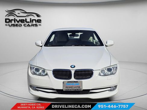 Used 2011 BMW 328i Convertible image 3