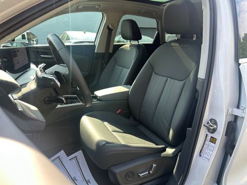 Certified 2026 Audi Q3 quattro 2.0T AWD/4WD image 30