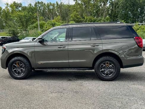 Certified 2025 Ford Expedition Tremor AWD/4WD image 6