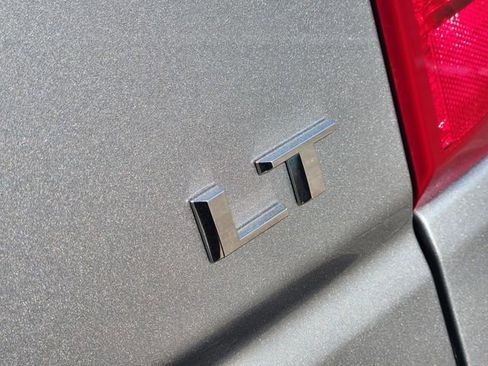 Used 2023 Chevrolet Silverado 1500 LT image 12