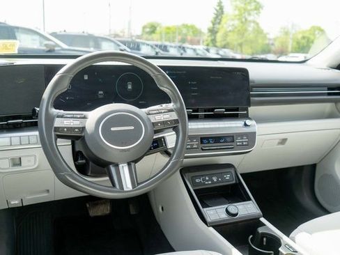 Used 2024 Hyundai Kona SEL w/ Convenience Package AWD/4WD image 13