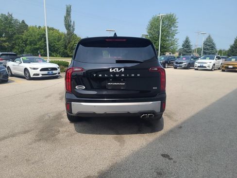 Certified 2023 Kia Telluride S w/ S Sunroof Package AWD/4WD image 6