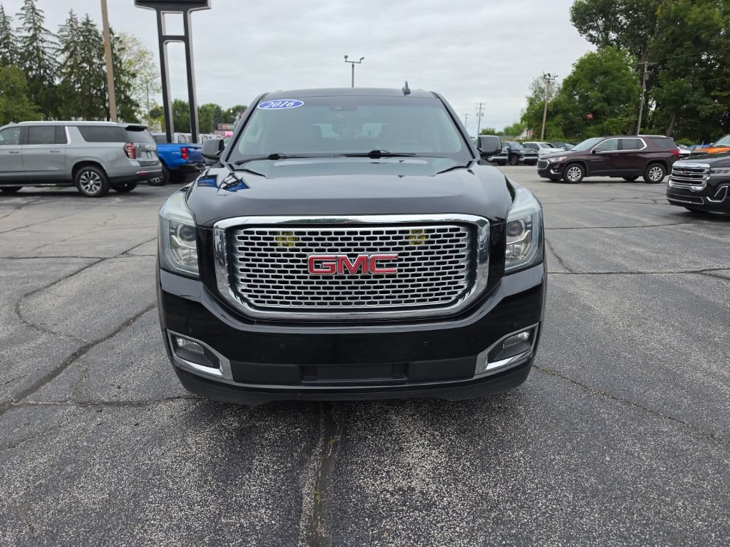 Used 2016 GMC Yukon Denali w/ Open Road Package AWD/4WD image 2