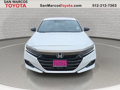 Used 2022 Honda Accord Sport image 2