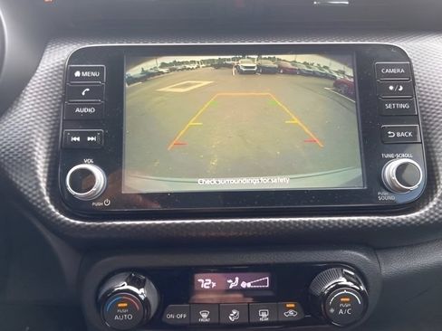Used 2021 Nissan Kicks SV FWD image 23