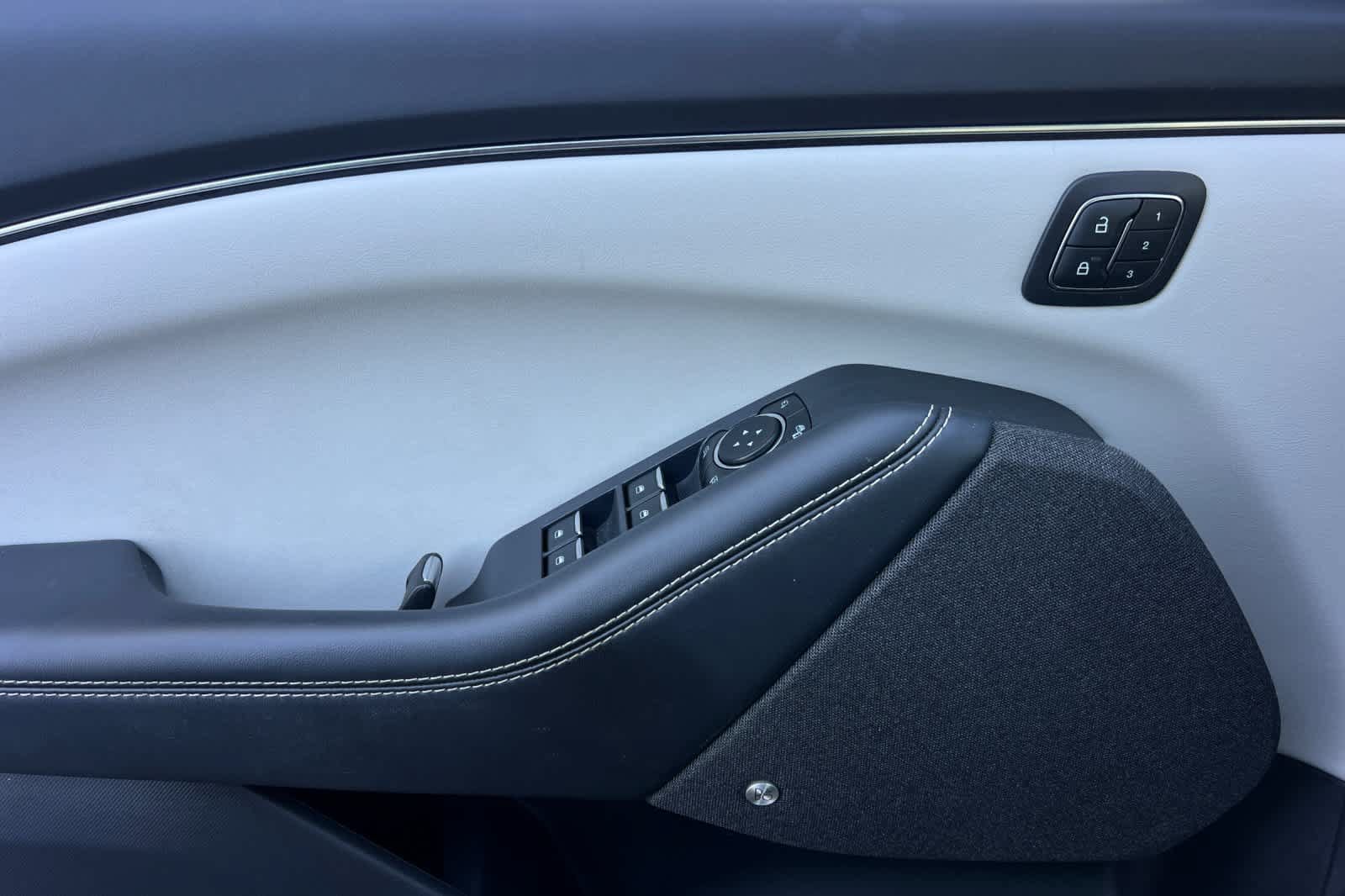 Used 2023 Ford Mustang Mach-E Premium RWD image 15