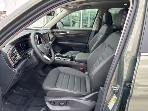 New 2026 Volkswagen Atlas SEL AWD/4WD image 17