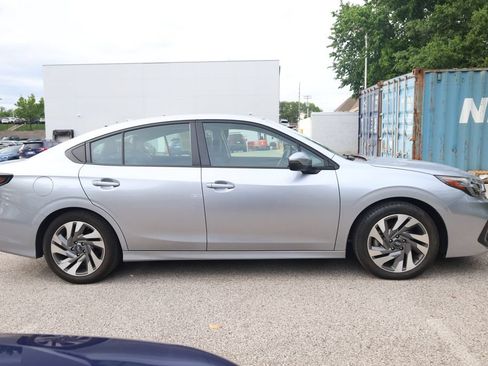 Used 2023 Subaru Legacy Limited AWD/4WD image 5