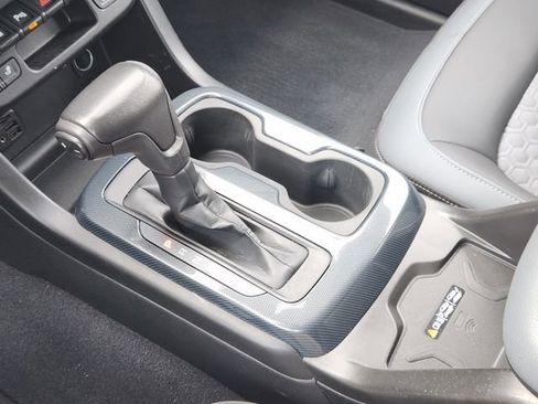 Used 2021 Chevrolet Colorado Z71 w/ Safety Package image 18