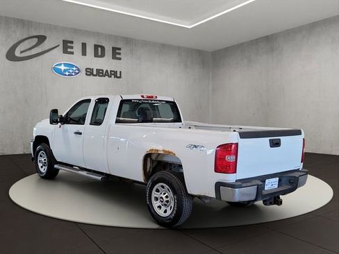 Used 2012 Chevrolet Silverado 2500 W/T AWD/4WD image 3